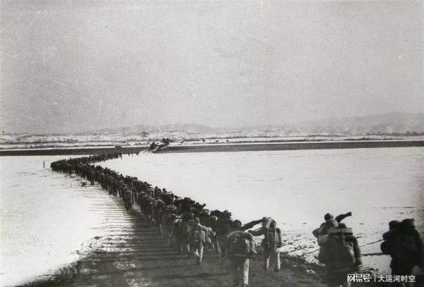 配资网股票配资门户 当老蒋得知毛岸英牺牲，深夜支开宋美龄，对蒋经国说了句意外的话